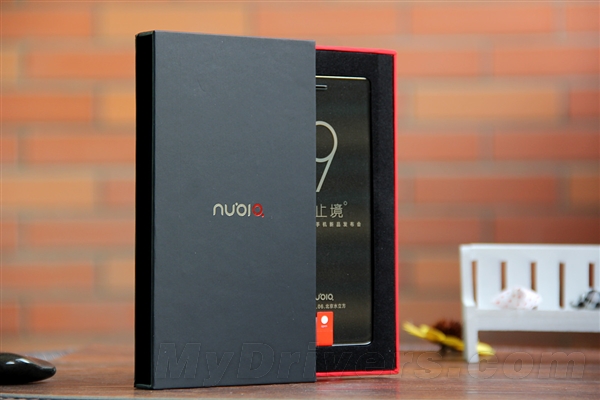nubia Z9���뺯ͼ�ͣ�̫TMխ�ˣ�