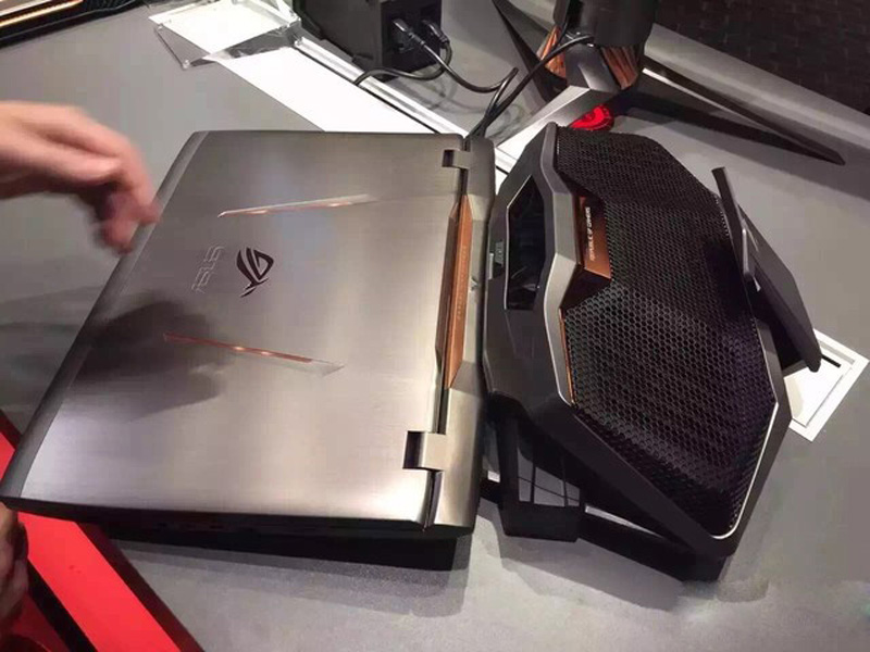 ROG-GX700.jpg