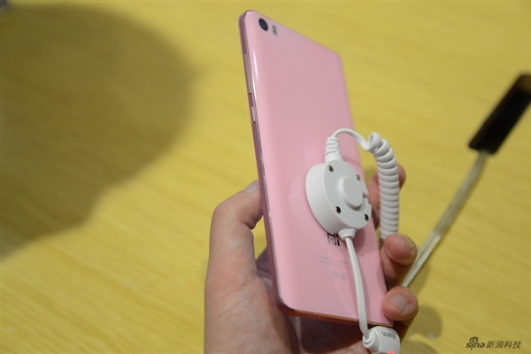 ���ཱུģ�С��NoteŮ��������ͼ��