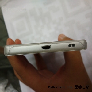 ������˧�콢Xperia Z5ʵ��ģ���ع�