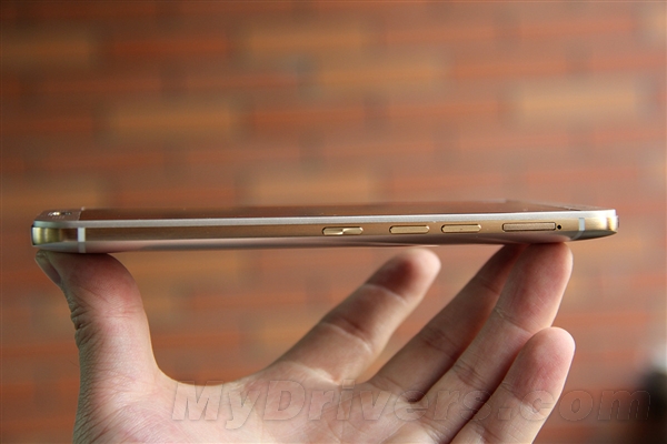 ����̫˧�ˣ�4999ԪHTC M9+ͼ��