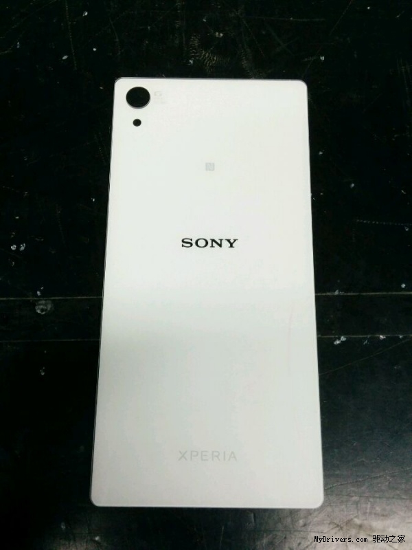 ������һ���콢Xperia Z3�ع������գ�������