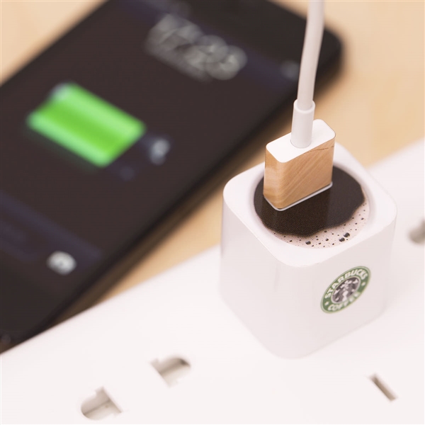 ����iPhone�߳�� С��ұ�����