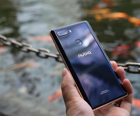 创新体验 努比亚Z17S全面屏四摄旗舰发布_中