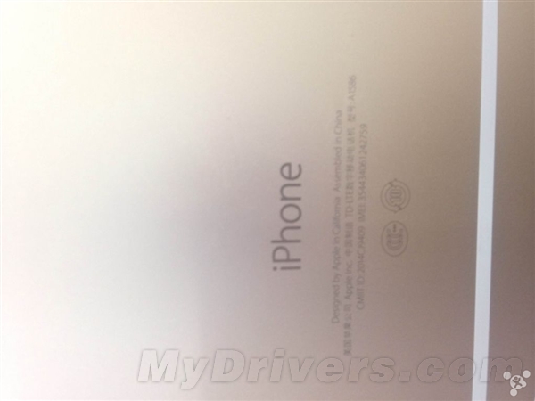 ����ˬ��iPhone 6���е���һ���󱯾�