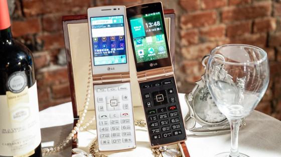����ʱ�������ֻ� LG Wine Smart��Ϯ 