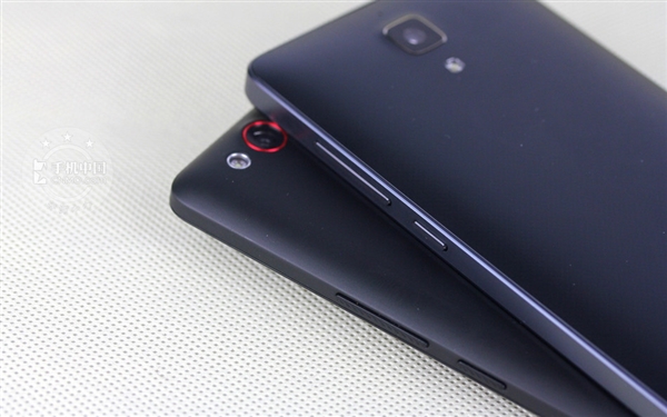 1999Ԫ���Ȼ���С��4�Ա�nubia Z7 Maxͼ��