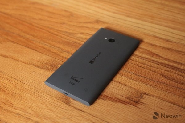 ΢���»�Lumia 735����ͼ��&ldquo;��&rdquo;��Ư��