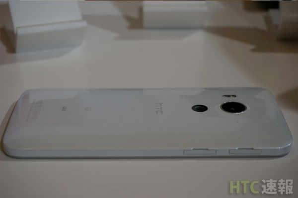 HTC����3��ʽ������2K��+����810