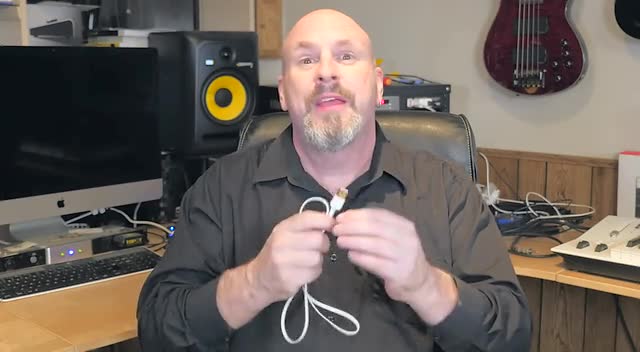 ����Ǵ�˵�е�����˫��micro USB�����߽�ͼ