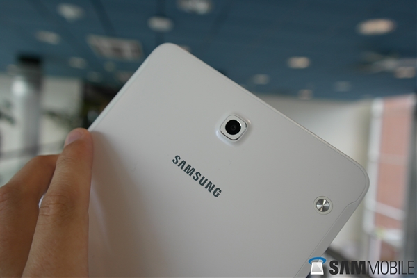 三星Galaxy Tab S2发布:3G内存/全球最薄