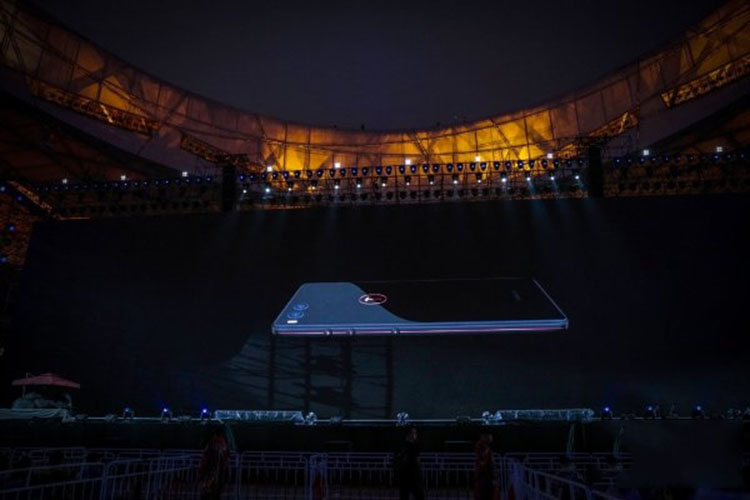 锤子发布坚果R1 整场发布会弥漫着尴尬