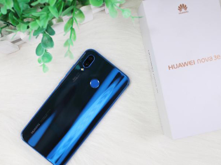 HUAWEI nova 3e ðĵ