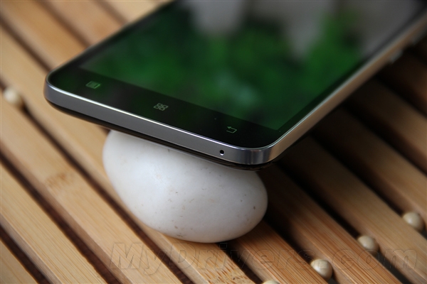 �˺�/2GB�ڴ� 798Ԫ����4G��A8ͼ��