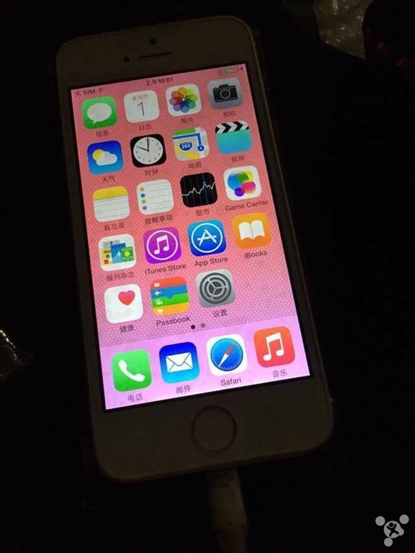 ��Ŀ���ģ���ǿ��С��5c����iPhone 5s