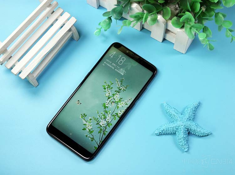 直击用机痛点 千元长续航全面屏你心动吗