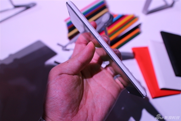 �����������ӵ��ֻ���nubia Z7������ʿ�