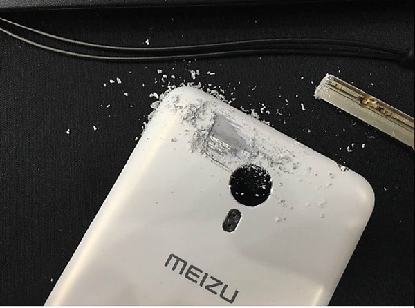 �����и�����Metal �����ǽ�������ע�ܿǣ�
