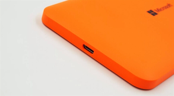 ����Lumia 640XL���䣺����ԭ����ζ��