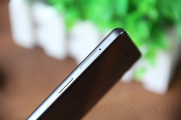 ȫ�����4G�ֻ� OPPO R3����ͼ��