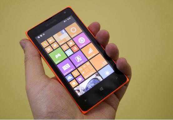 ΢��Lumia 435��Ȳ��� �������Ʋ��ɼ��