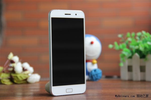 1799ԪZUK Z1�Ա�ͼ�ͣ�iPhone 6����