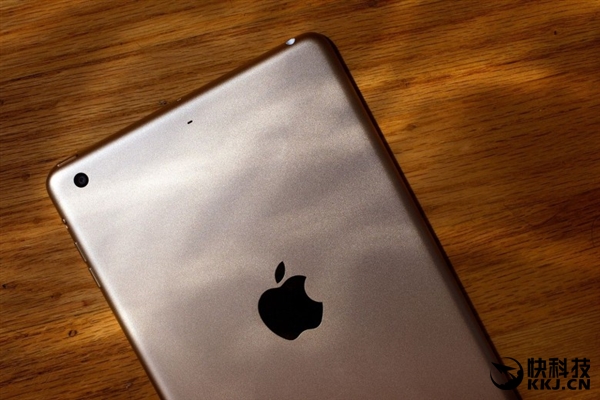全新未拆封iPad Air过海关:打开瞬间惊呆