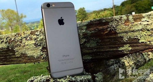 ����˫��ͷ �´�iPhone������ش����� 