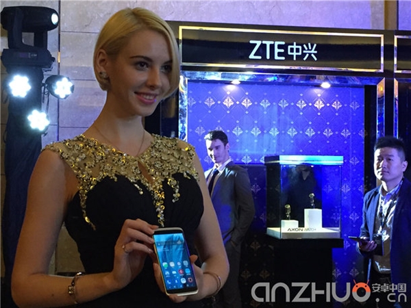����AXON miniͼ�ͣ��Ȼ�Ϊ�����е�ѹ����