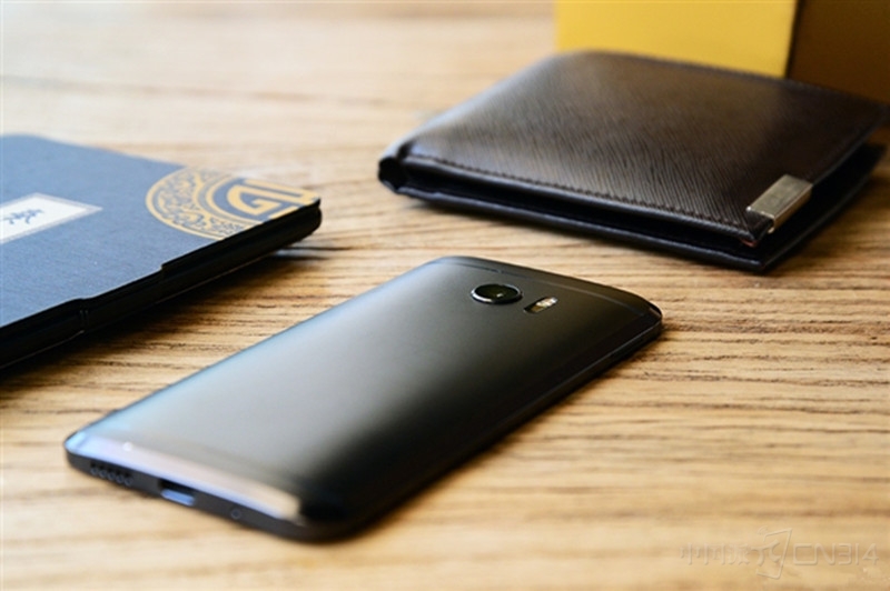 HTC 10