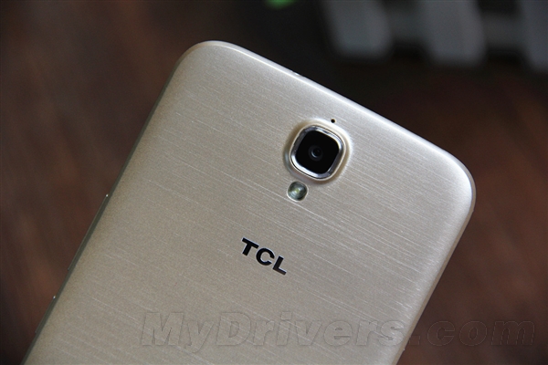 ���Ľ�/˫������4G TCLôô���ֻ�ͼ��