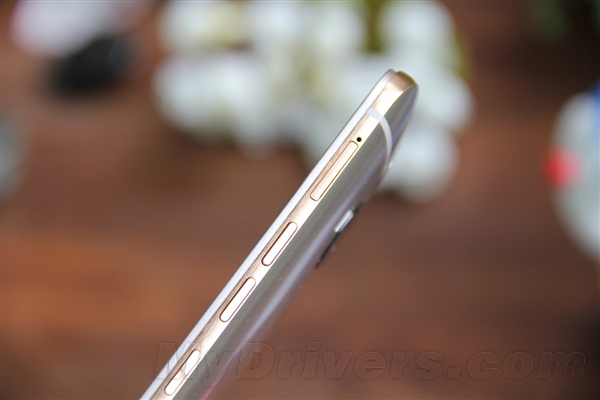 ����̫˧�ˣ�4999ԪHTC M9+ͼ��