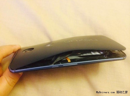 �׶��Ӷ�����ס��Nexus 6�ĵ��Ҳը��