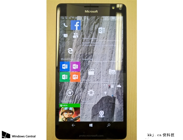 Lumia 950/XL�����ȫ�ع⣺΢��˫�콢