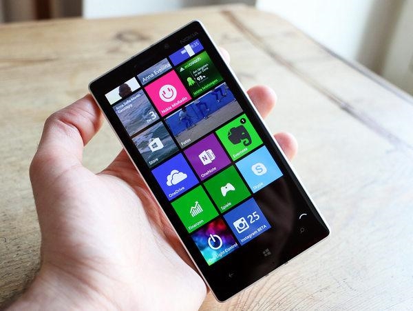 Lumia 930��Win10����� �û�������һƱ����800