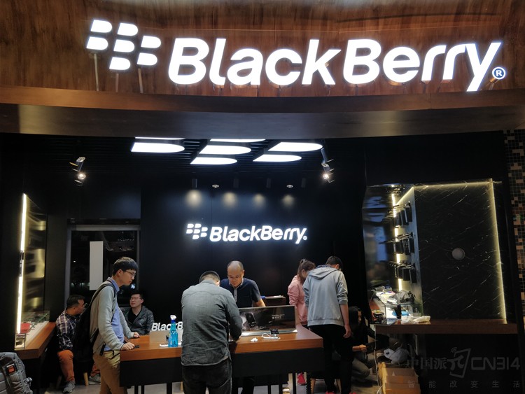 黑莓KEY2美国首发,国内用户期待满满!