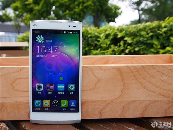 �й��ƶ��׿�����4G�ֻ�ͼ�ͣ�999Ԫ/5����