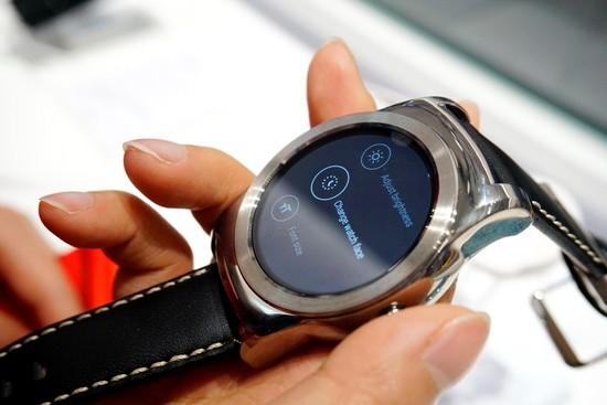 LG����ȫ��V10�����ֻ���Watch Urbane 2