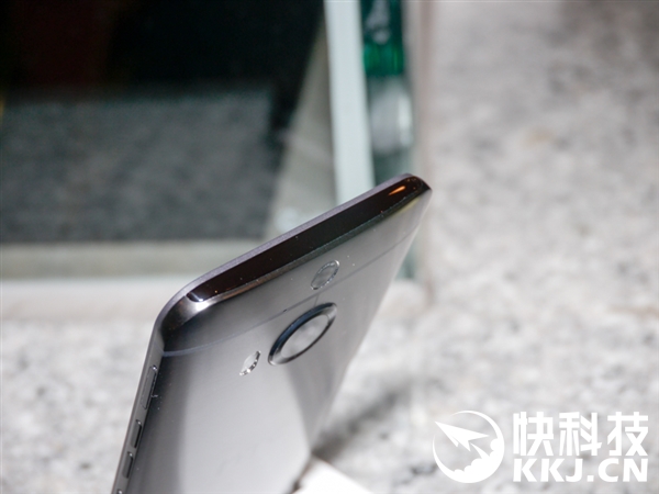 HTC M9+�����������֣�С�Ŀ�