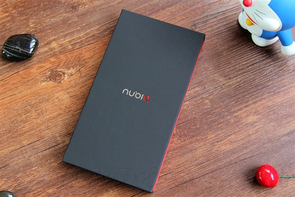 nubia Z9���뺯ͼ�ͣ�̫TMխ�ˣ�