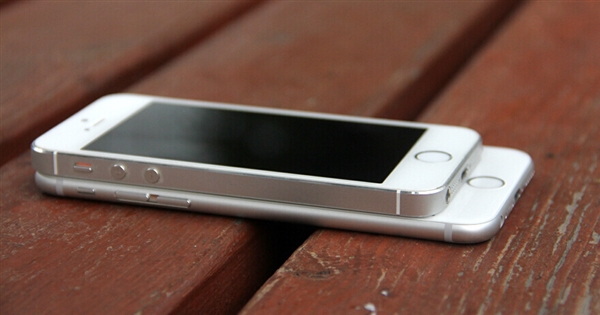 �����������й�iPhone���������׳�����