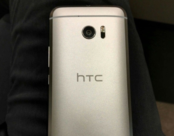 HTC 10通过FCC认证:居然有两个型号!