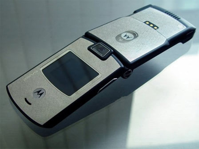 RAZR-V3.jpg