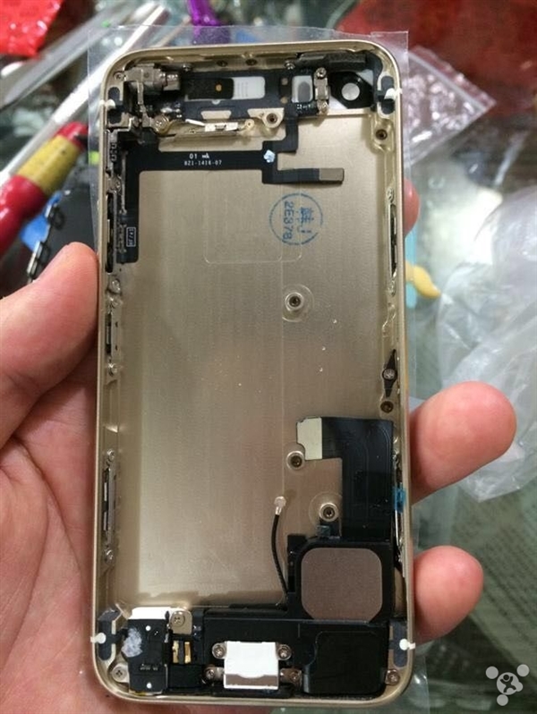 ��Ŀ���ģ���ǿ��С��5c����iPhone 5s