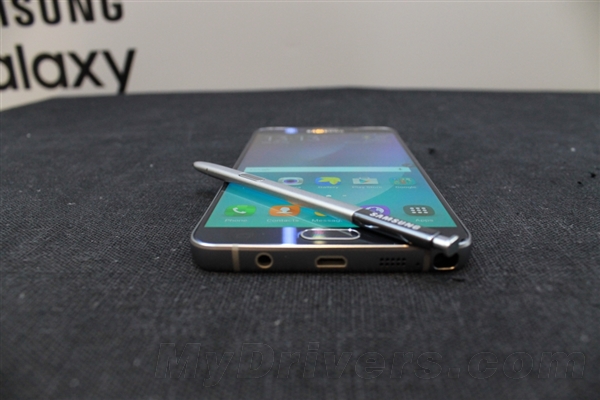 �ޱ����ε�128GB����