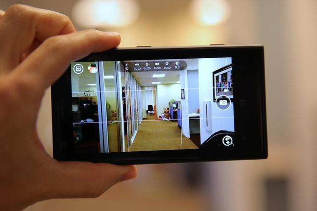 Lumia CameraӦ�ÿ�ʼ֧�ַ�Lumia����