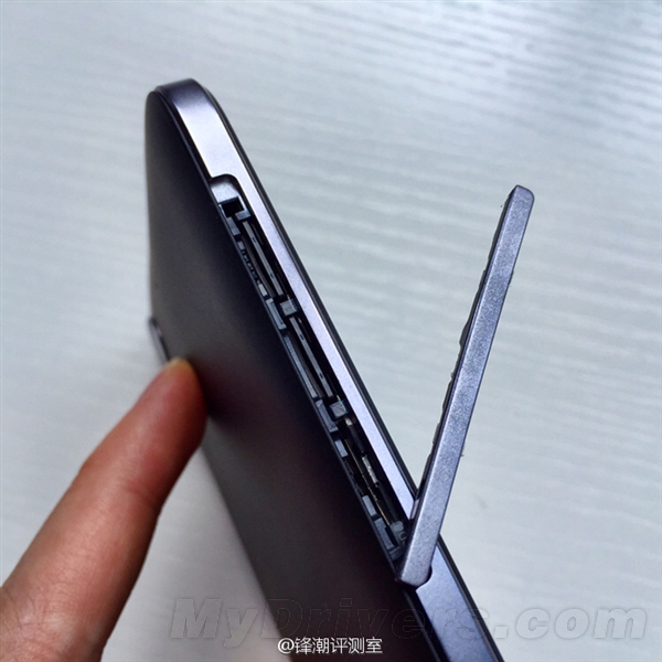 HTC 5.5�������»�������ع⣺˫�°ͱ��ɵ�