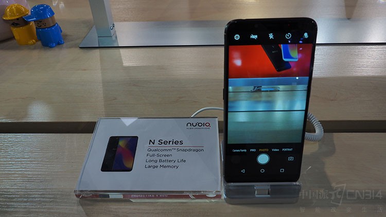 努比亚N系列新机亮相MWC 续航直击痛点