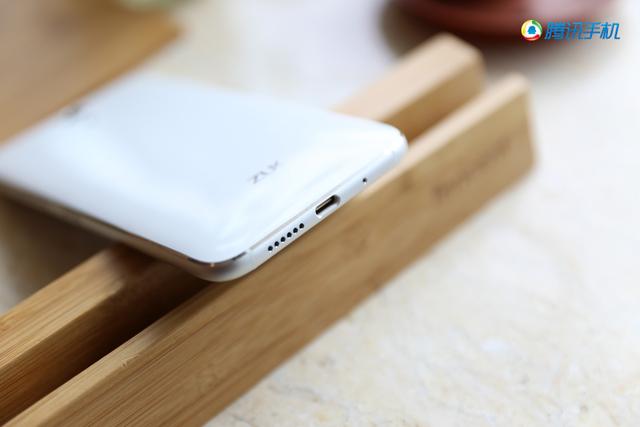 ZUK Z1评测:爽+ZUI好?起点不错但需要雕琢