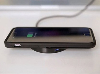 ƻػӦiPhone 8Ҫ߳磡